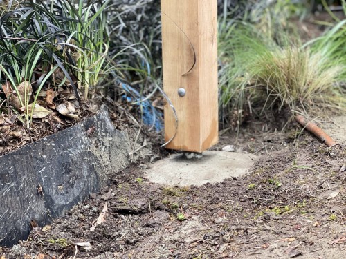 Cedar Post on Pipe post option for Seattle fences by MyFence.com