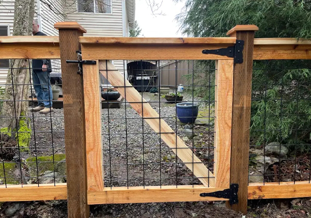 Maple Valley Wood Fence Installation